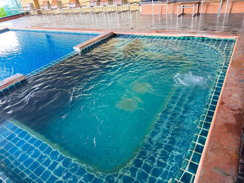 The Narathiwas Hotel & Residence Sathorn Bangkok - Genel