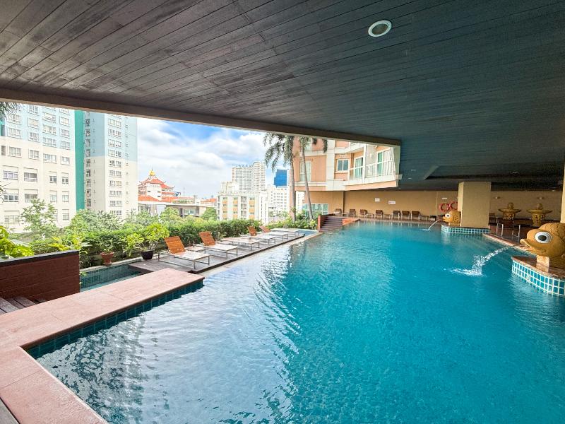 The Narathiwas Hotel & Residence Sathorn Bangkok - Genel