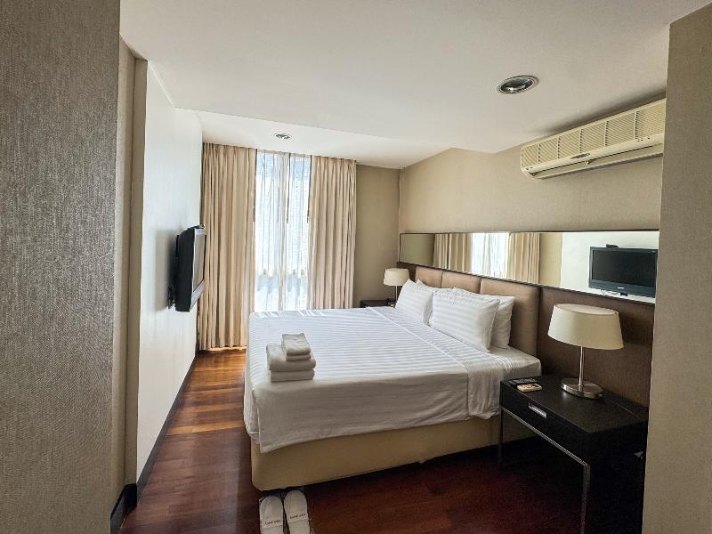 The Narathiwas Hotel & Residence Sathorn Bangkok - Oda