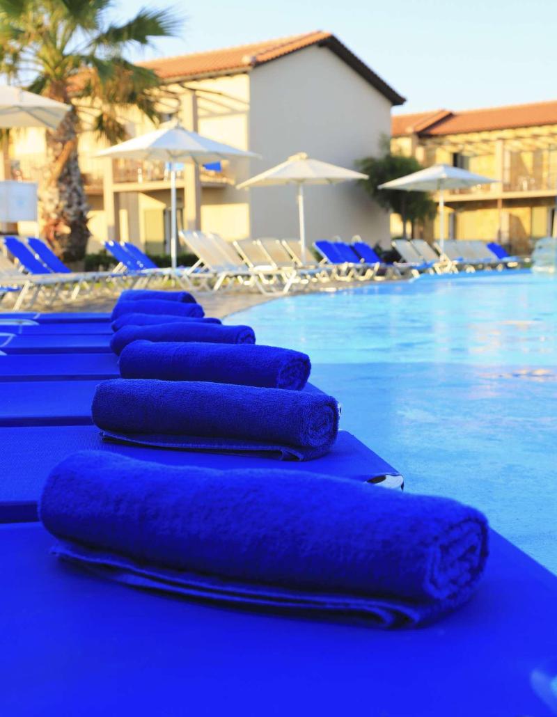 White Olive Marine Aquapark - Havuz