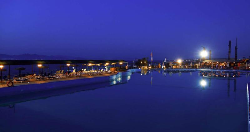 White Olive Marine Aquapark - Havuz