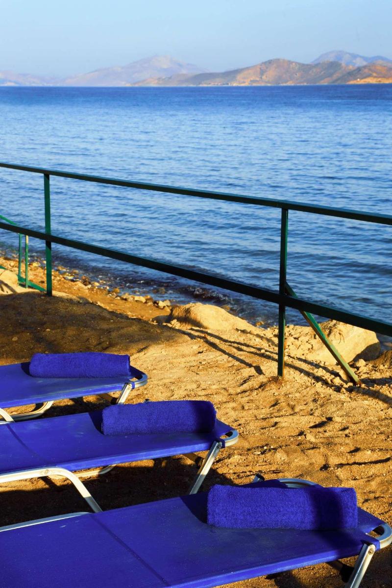 White Olive Marine Aquapark - Plaj