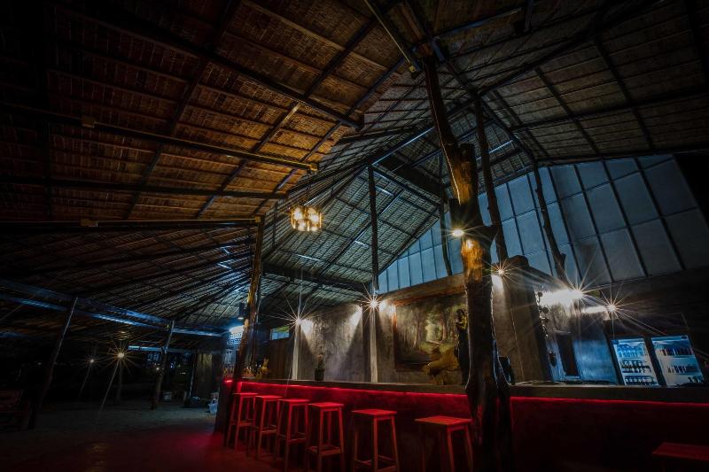The Pier,Koh Phangan - Bar