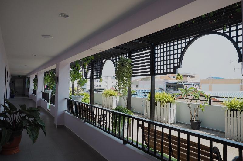 Tubtim Siam Suvarnabhumi Hotel - Teras
