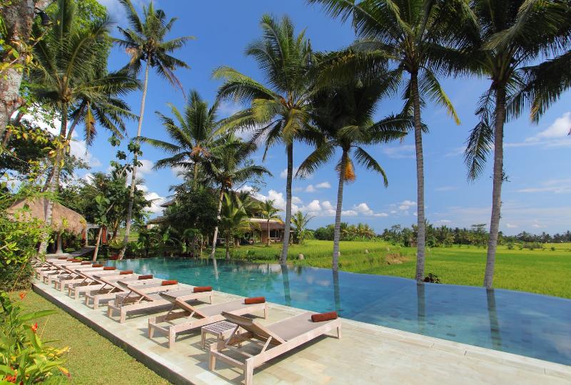 Mathis Retreat - Lobi