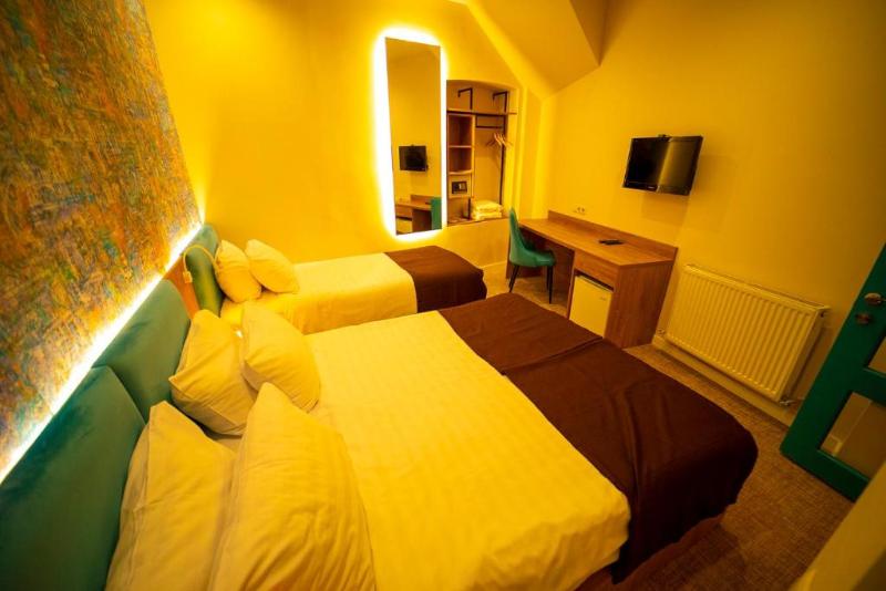 City Inn Tbilisi Hotel - Oda
