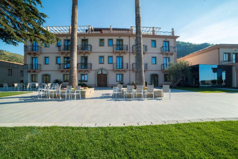 Best Western Plus Hotel Terre di Eolo - Genel