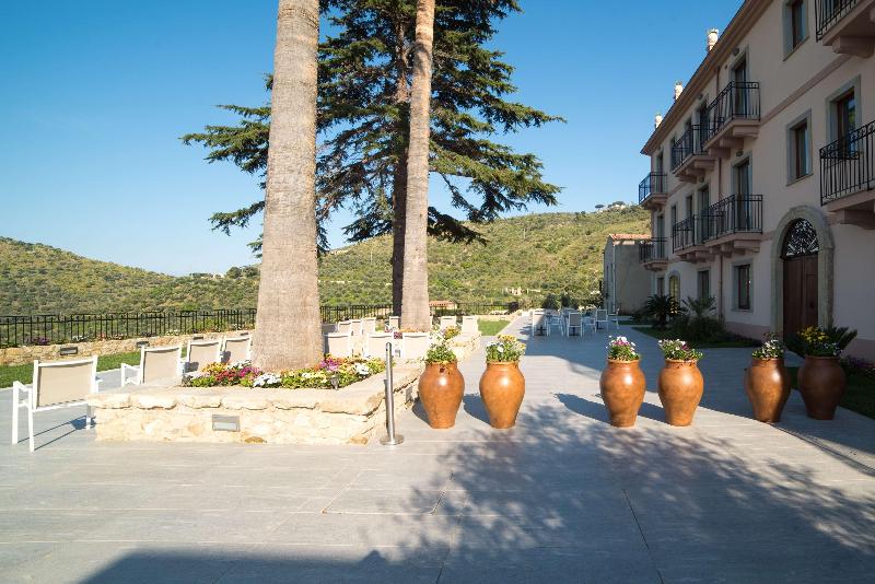 Best Western Plus Hotel Terre di Eolo - Genel