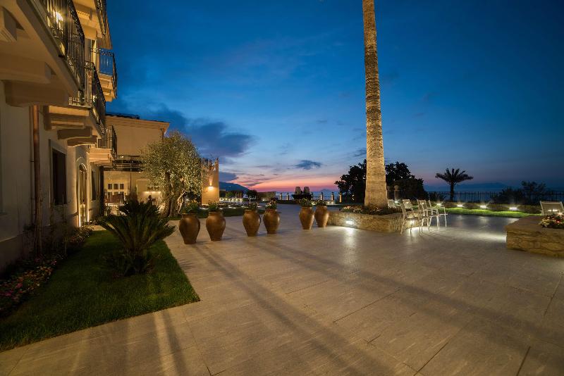 Best Western Plus Hotel Terre di Eolo - Genel