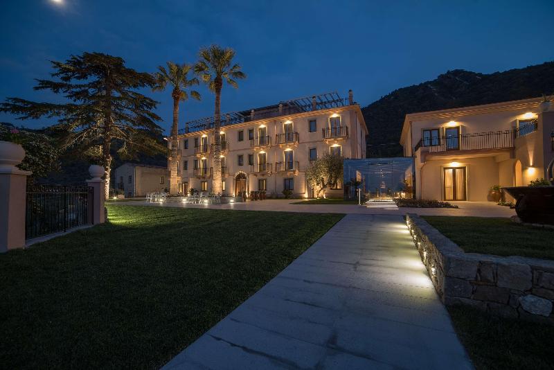 Best Western Plus Hotel Terre di Eolo - Genel