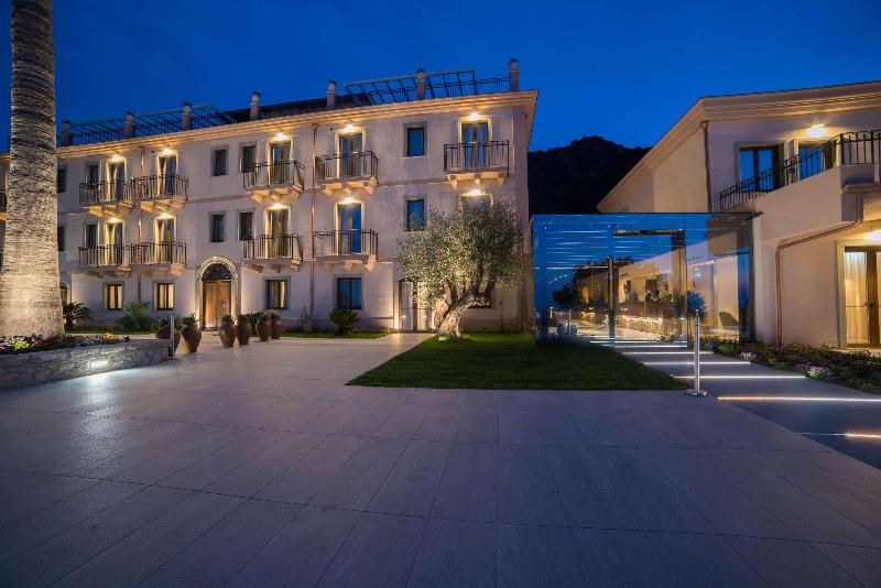 Best Western Plus Hotel Terre di Eolo - Genel