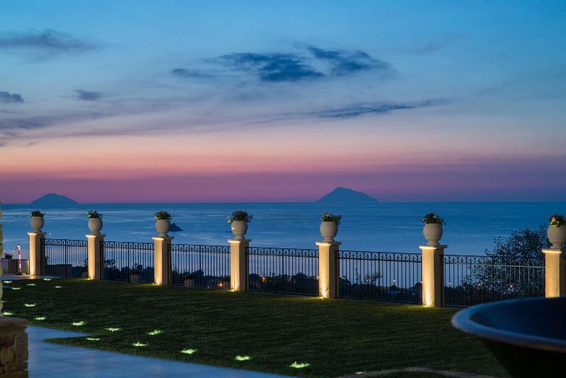 Best Western Plus Hotel Terre di Eolo - Genel