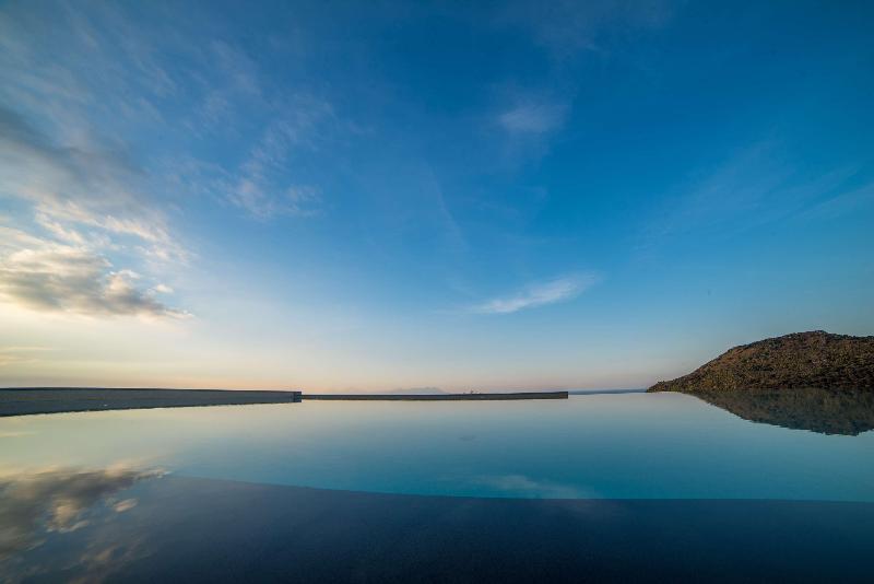 Best Western Plus Hotel Terre di Eolo - Havuz