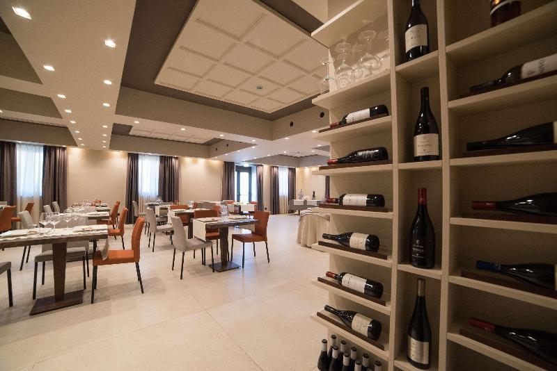Best Western Plus Hotel Terre di Eolo - Restoran