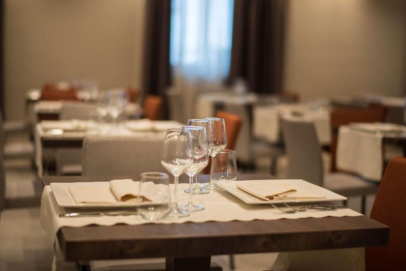 Best Western Plus Hotel Terre di Eolo - Restoran