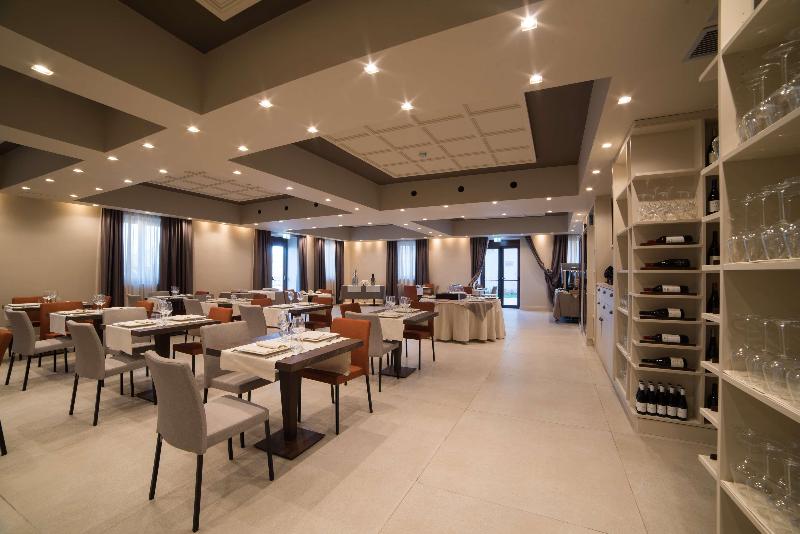 Best Western Plus Hotel Terre di Eolo - Restoran