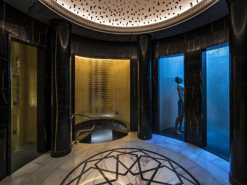 Four Seasons Resort Dubai at Jumeirah Beach - Aktivite