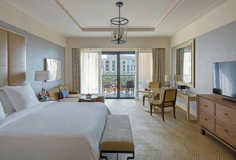 Four Seasons Resort Dubai at Jumeirah Beach - Genel