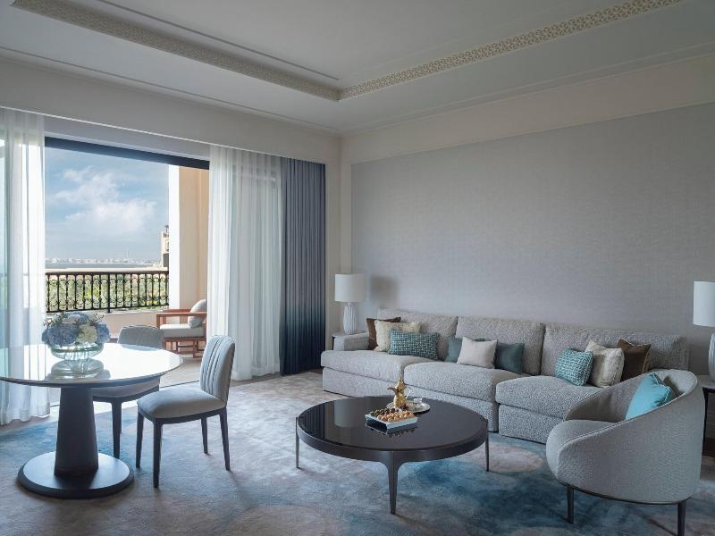 Four Seasons Resort Dubai at Jumeirah Beach - Oda