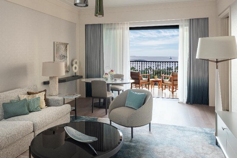 Four Seasons Resort Dubai at Jumeirah Beach - Oda