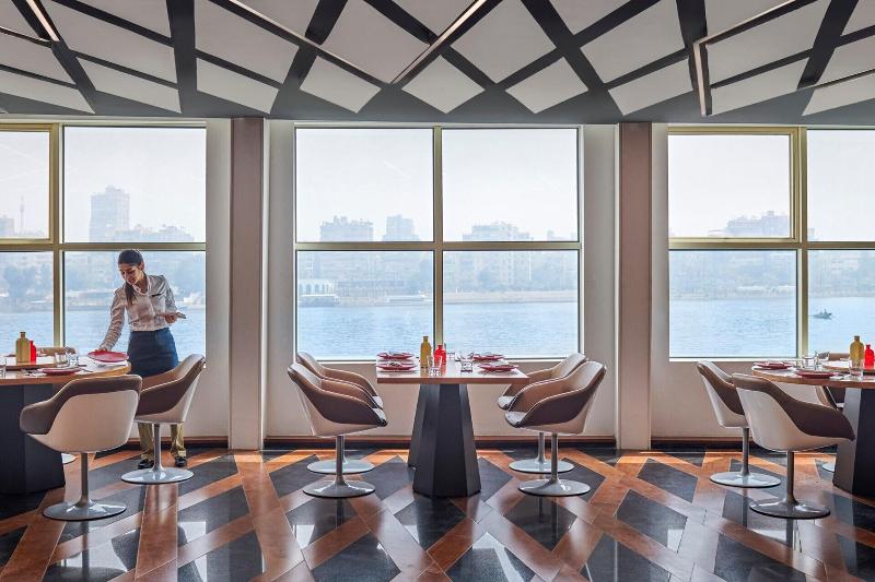 Four Seasons Hotel Cairo at The First Residence - Restoran