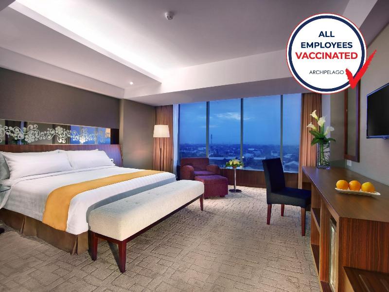 Aston Madiun Hotel & Conference Center - Oda