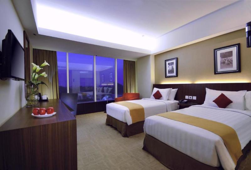 Aston Madiun Hotel & Conference Center - Oda
