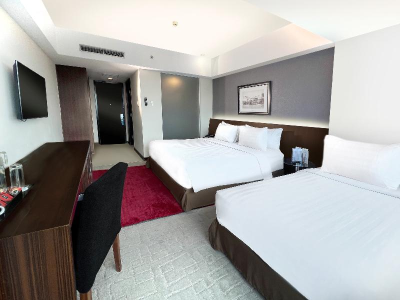 Aston Madiun Hotel & Conference Center - Oda