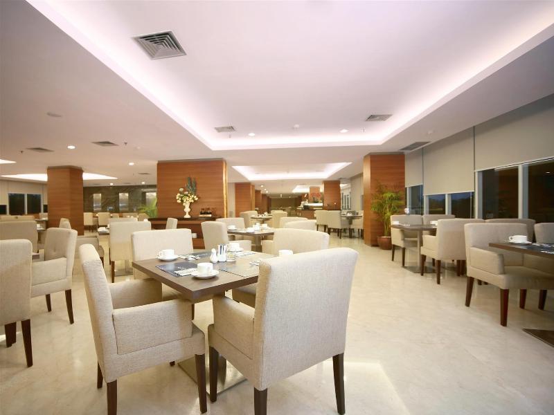 Aston Madiun Hotel & Conference Center - Restoran