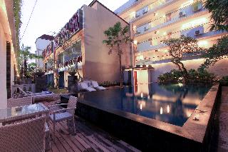 Transera Kamini Legian Hotel otel fotoğrafı
