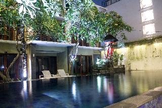 Transera Kamini Legian Hotel fotoÄŸrafÄ±