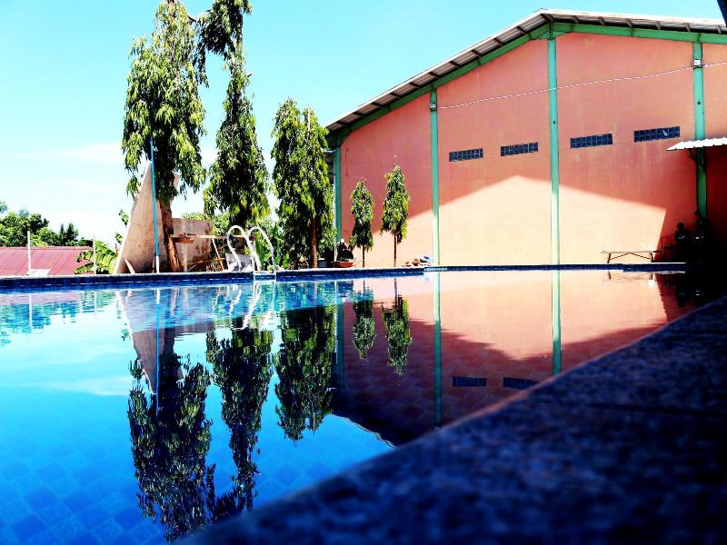 Sinar Sport Hotel - Havuz