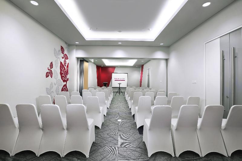 favehotel Sudirman Bojonegoro - Toplantı