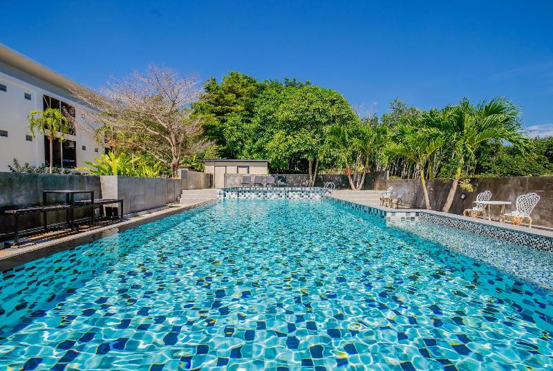 The Rubber Hotel Phuket - Havuz