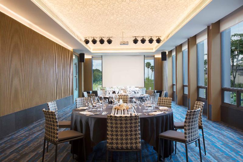 The ShellSea Krabi Luxury Beach Resort &Pool Villa - Toplantı