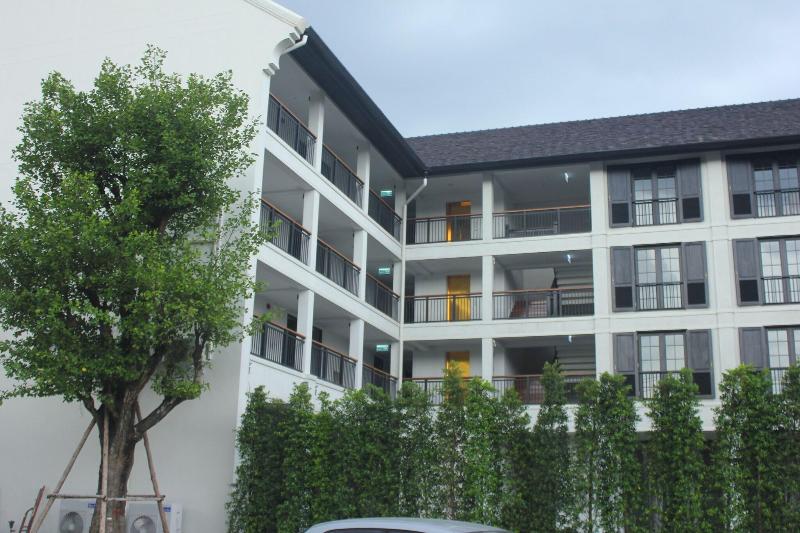 Buri Siri Hotel - Genel