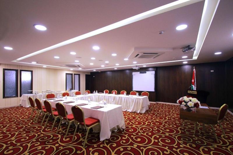 City Rose Hotel Suites - Toplantı