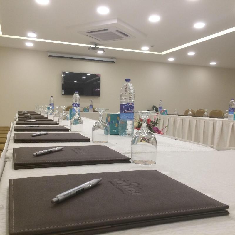 City Rose Hotel Suites - Toplantı