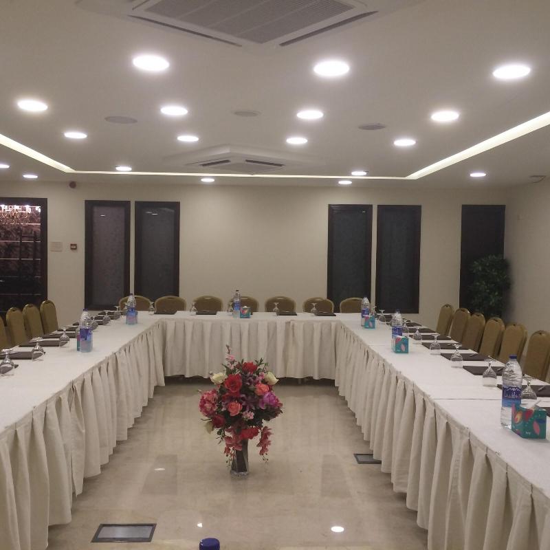 City Rose Hotel Suites - Toplantı