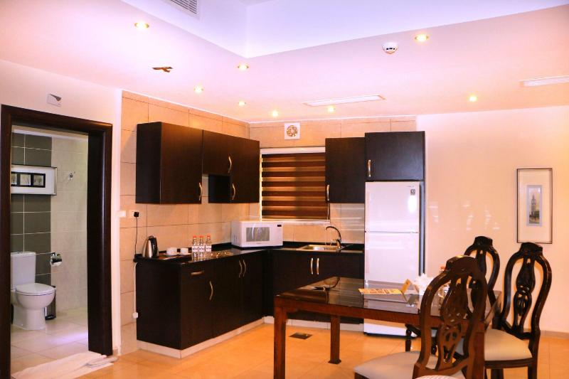 City Rose Hotel Suites - Oda