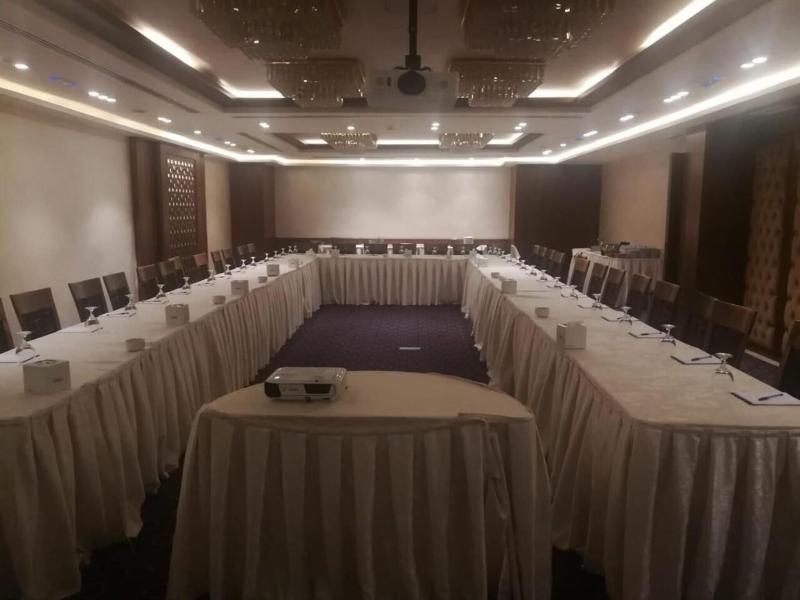 Seven Roses Hotel - Toplantı