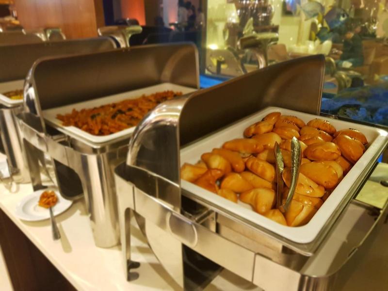 Seven Roses Hotel - Restoran