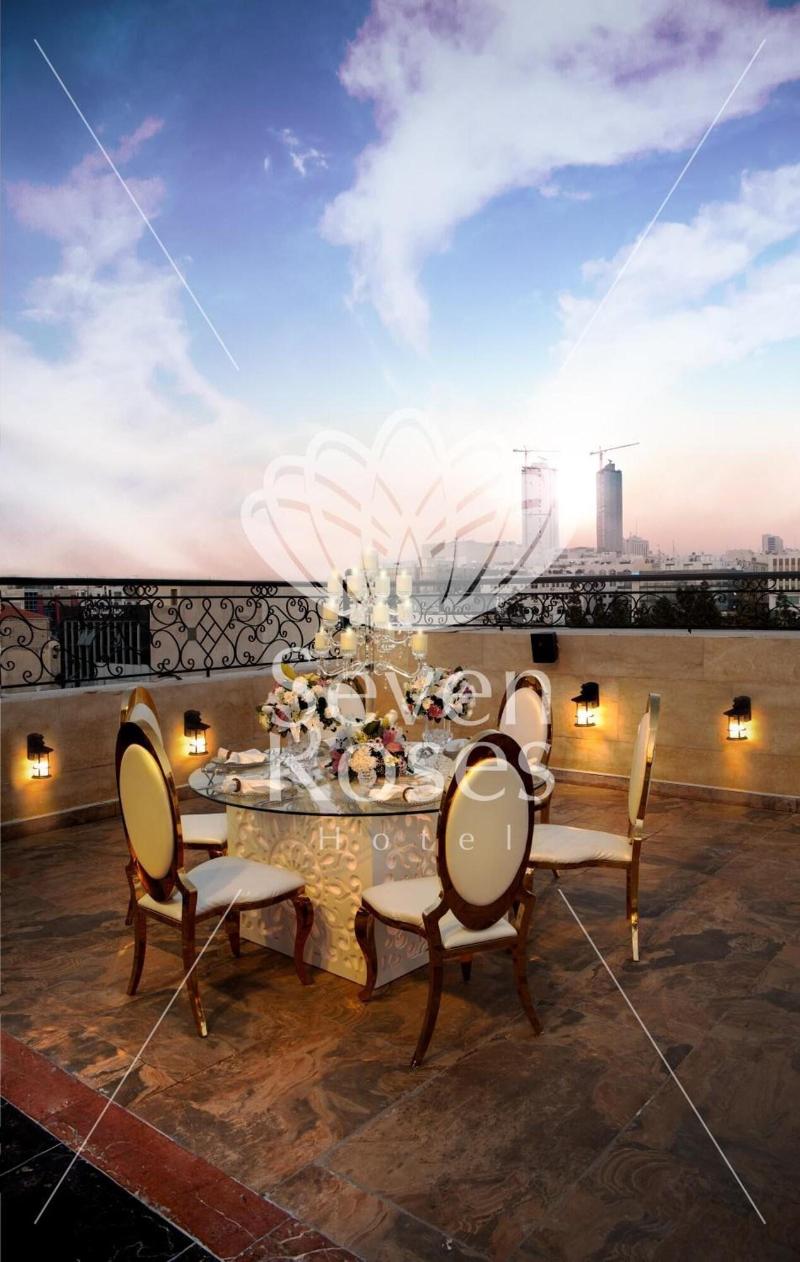 Seven Roses Hotel - Restoran