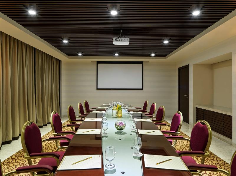 Fanar Hotel & Residences - Toplantı