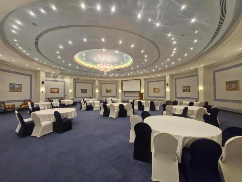 Mena Holiday Beach Resort Half Moon Bay - Toplantı