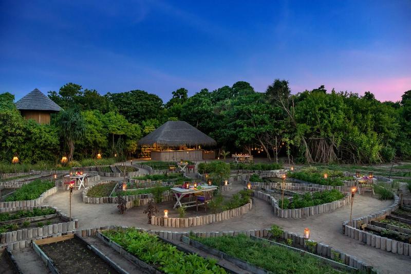 Soneva Jani Resort - Restoran