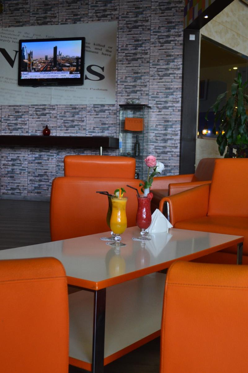 Golden Tulip Hail - Bar