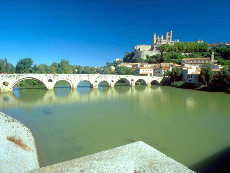 Ibis Beziers Est Mediterranee - Genel