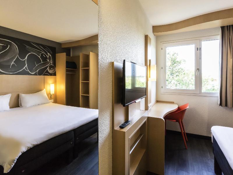 Ibis Beziers Est Mediterranee - Oda