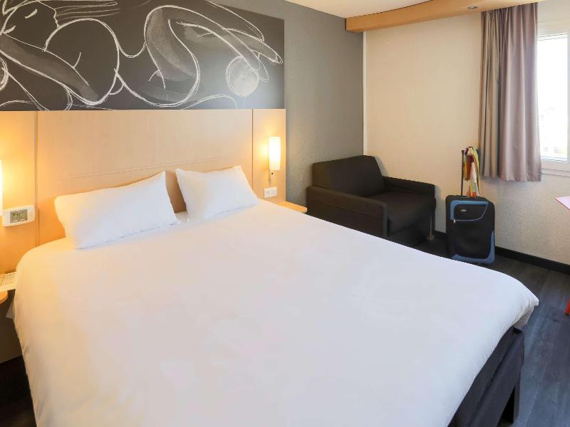 Ibis Beziers Est Mediterranee - Oda